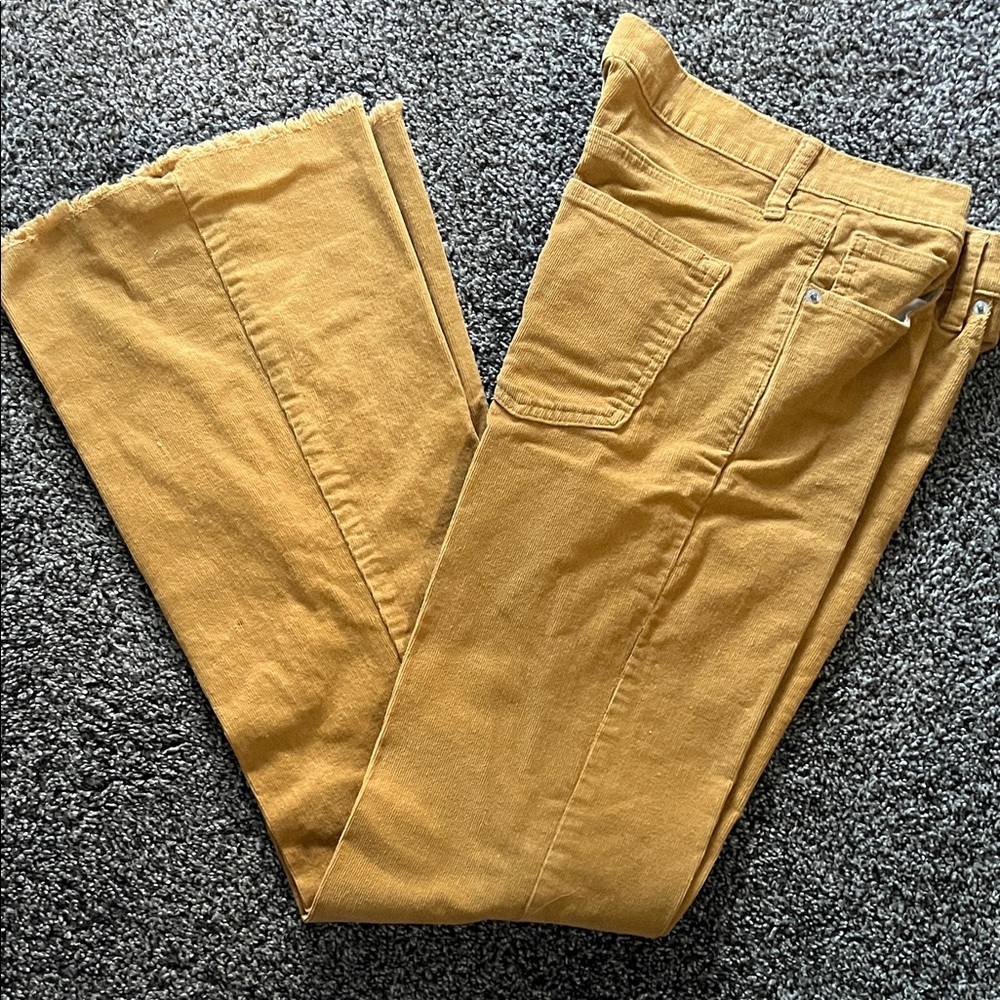 GENERATION Y Golden Corduroy Pants Women’s Size 28/29